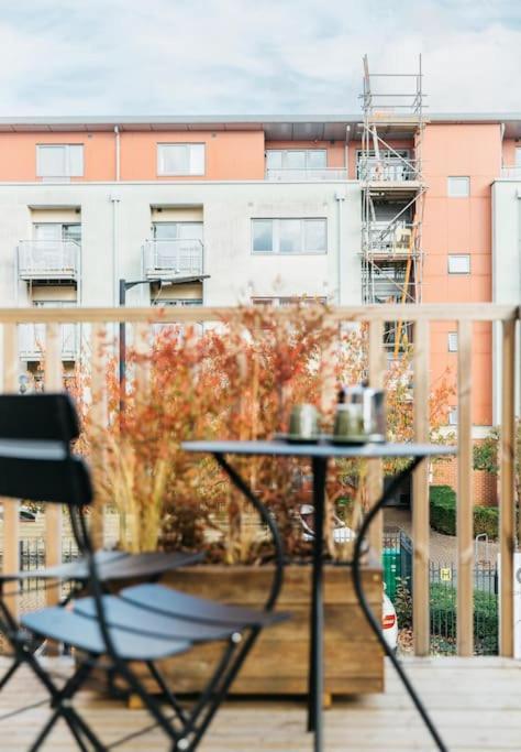 Carmen Eco-Pod / Treehouse, Close To Cabot Circus Bristol Exteriér fotografie